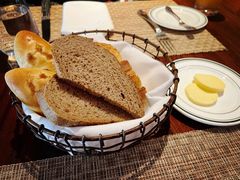 -Wolfgang’s Steakhouse 沃夫冈牛排馆(上海白玉兰广场店)