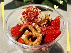 草莓提拉米苏菜菜-宝珠奶酪(浦东金桥店)