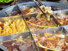 -乖嬢嬢重庆老火锅(南联店)