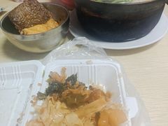 -小许三鲜砂锅馄饨店(家多乐烟酒店)