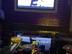 -汝河假日酒店餐饮部