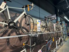 -迪卡侬(民族东店)