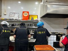 -王记肉火烧早餐中国店