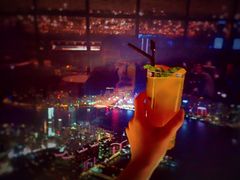 -OZONE 顶楼酒吧(香港丽思卡尔顿酒店)