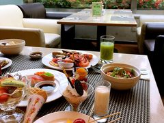 -亮马河饭店翠雅咖啡厅