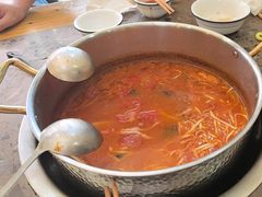 -乳仔牛牦牛汤锅 烤羊排(松潘古城店)