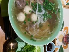 -越弥越南传统美食馆