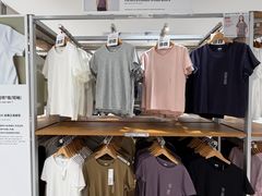 -优衣库(重庆星光时代广场店)