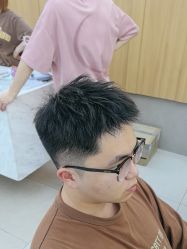 -川和潮人漂色·烫染·接发