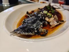 -万龙洲海鲜(大兴绿地缤纷城店)