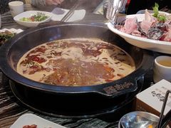 -老船舫·现做活鲜鱼馆(东郊记忆店)