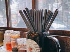 -潮庭港式茶餐厅·熊仔奶茶(同济广场店)