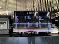 -ACE&CAFE火车咖啡厅(751店)