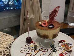 -Mark&Mars Restaurant