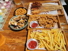 -汉森熊啤酒屋(雨耕山店)