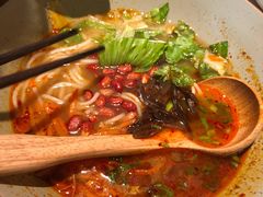 招牌牛大骨圆粉-百春原湖南牛肉粉(百联世纪店)