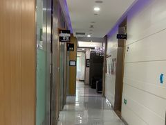 -雅悦齿科(顾村公园店)