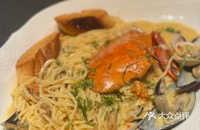 Signature Crab Pasta