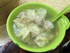 -珊珊小笼馆(仙霞路店)