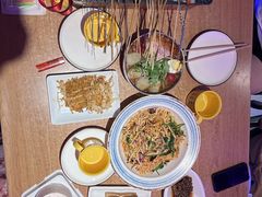 -喝丢一只鞋海鲜烧烤·海肠捞饭(东关街店)