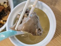 -老乡鸡(上海品尊国际中心店)