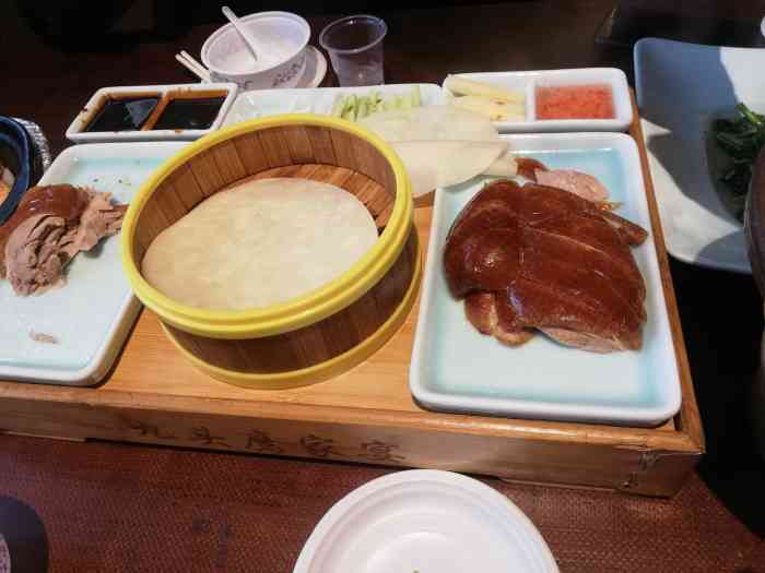 九头鹰家宴(三角路店)-"总体感觉不错,今天中午同事聚餐选择来此,.