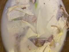 -滇香肴·云南菜蒸汽石锅鱼(云南北路店)