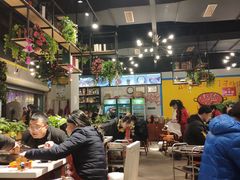 -钢管厂五区小郡肝串串香(蜀都万达店)