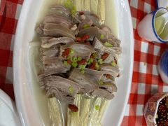 -琼大师东方烤乳猪(亚特兰蒂斯店)