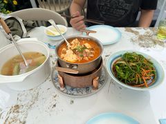 -春天里餐厅·云南创意菜特色美食(束河店)