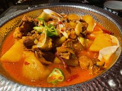 沙湾原始大盘鸡-丝路金桃·新疆菜(徐汇店)