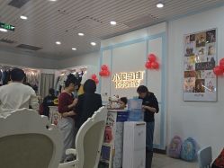 -小鬼当佳儿童摄影(房山龙湖熙悦天街店)