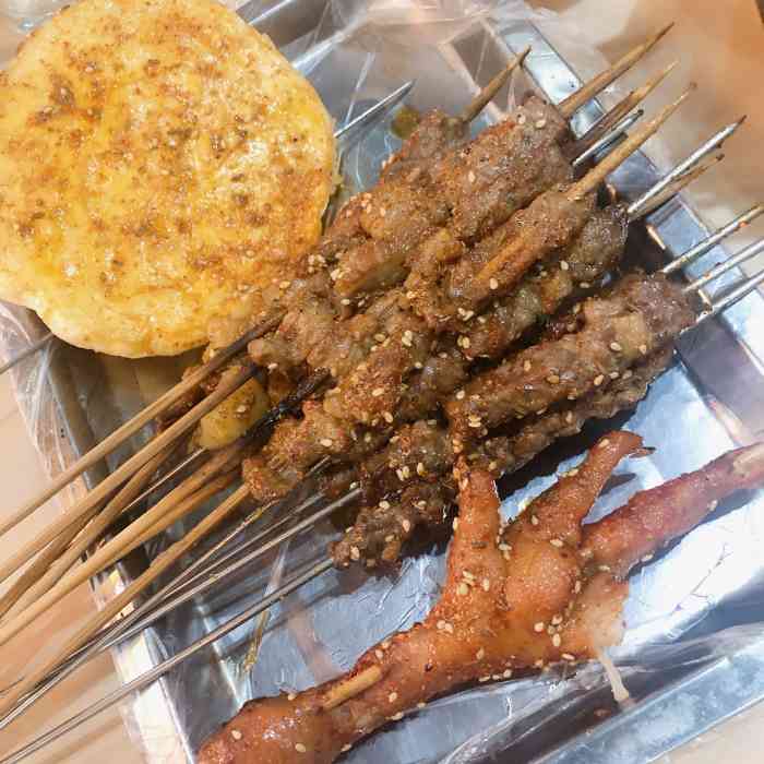 大红鹰烧烤(佳木斯总店)-"佳木斯当地知名的连锁烧烤店,东北烧烤都喜.