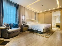 -深圳彭年万丽酒店