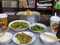 -沪上阿姨·精选茶饮(桃源友嘉购物广场店)