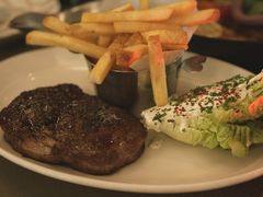 -db Bistro & Oyster Bar by Daniel Boulud(滨海湾金沙店)