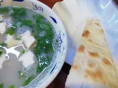 泡馍-帖老大羊肉汤烩面烧烤(康复后街总店)