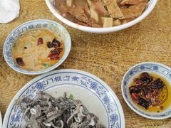 -门框胡同百年卤煮(新街口店)