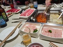 -海底捞火锅鲜切牛肉主题店(长寿路店)