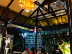 -Dash Teak House