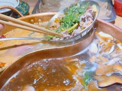 -洱火云南酸菜牛肉火锅(石景山当代商城店)