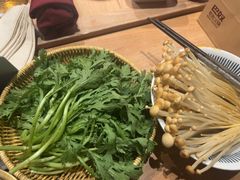 -巴奴毛肚火锅(龙湖锦艺城店)