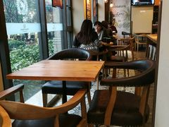 大堂-高乐雅咖啡(宜山路店)