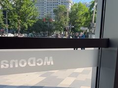 -麦当劳(北苑秋实路店)