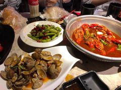 -沪小胖小龙虾(淮海中路旗舰店)