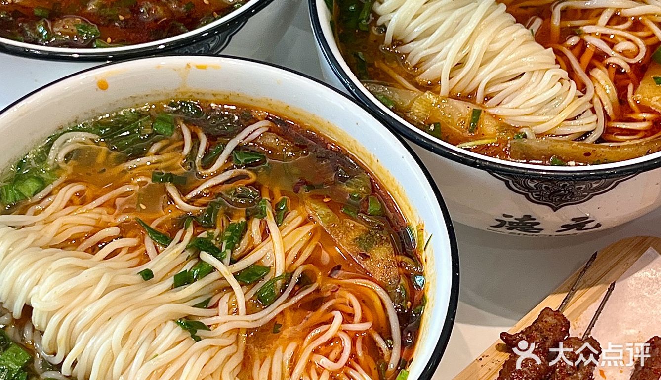 兰州料理都已经卷成这样了！