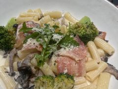 -Chili's Cafe&Bar奇利斯(滨江店)