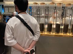 -喜茶(上海打浦桥日月光gelato lab+店)