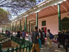 -艾提尕尔清真寺