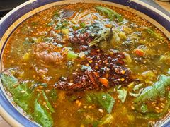 -云阿蛮云南生烫牛肉米线(奉贤路店)